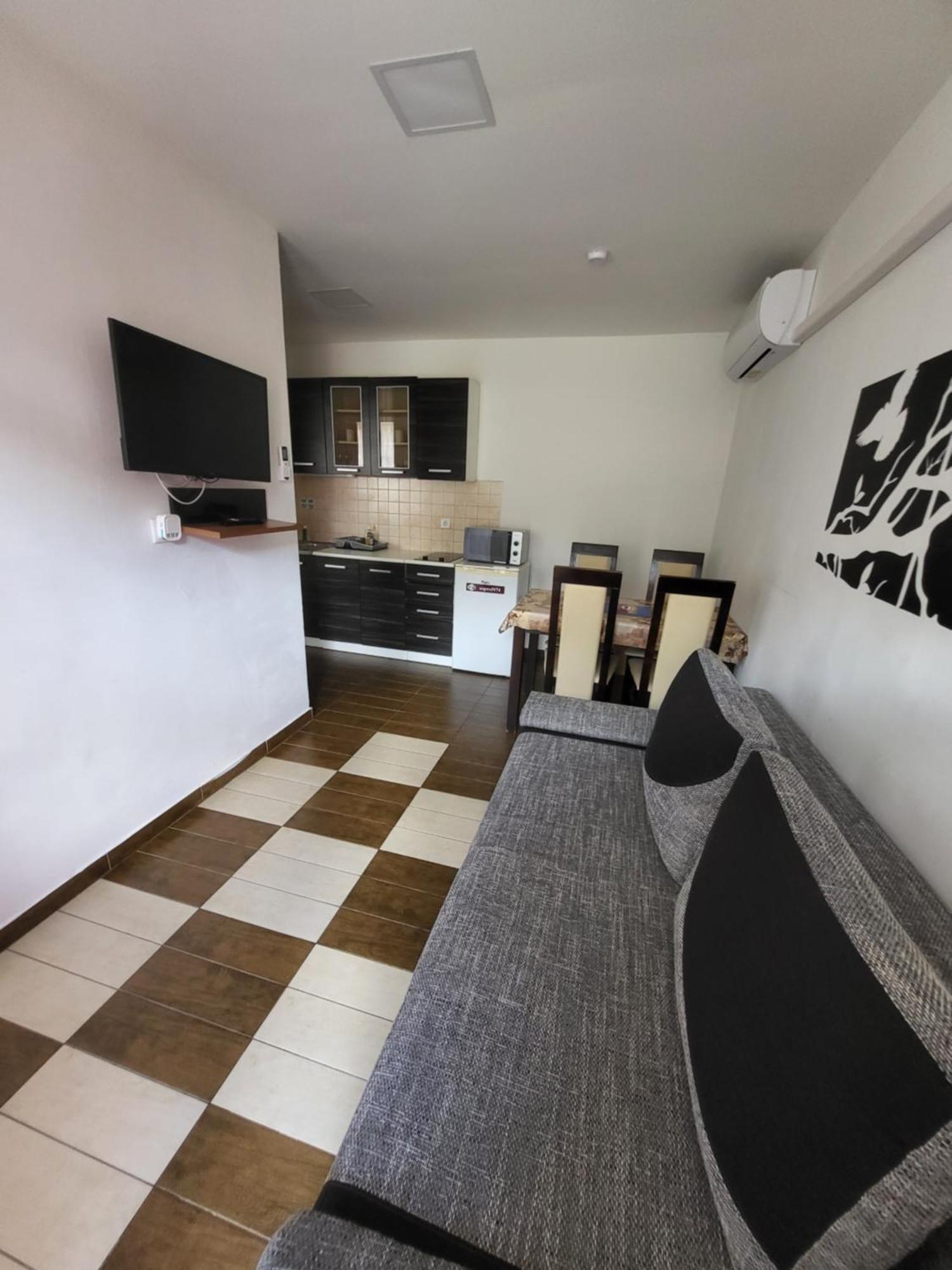 Marika Apartment